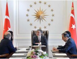 Cumhurbaşkanı Gül, Tuncel Ve Kürkçü İle Görüştü