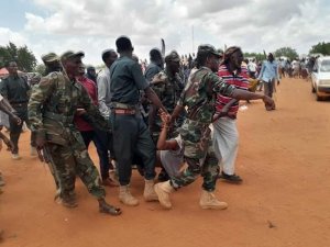 Somali’de İntihar Saldırısı Önlendi