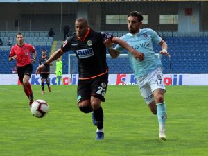 İlk Yarıda 2 Gol Var