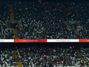 Beşiktaşlı Taraftarlardan Abdullah Avcı Tepkisi