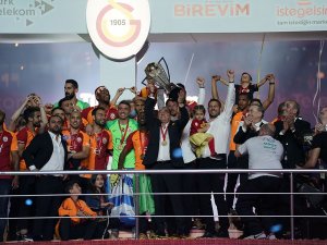 Fatih Terim 5 Yıl Daha Galatasaray’da