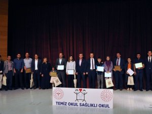 Gümüşhane’deki Okulların Yüzde 77’si Beyaz Bayrak Sahibi