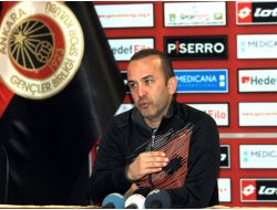 Mehmet Özdilek: "Yabancı Sınırlamasına Karşıyım"