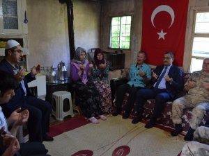 Espiye’de Şehit Ailesine Şehadet Belgesi Verildi