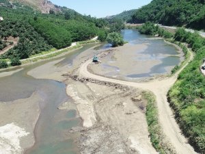 Sera Gölü’nü Çamur Ve Balçıktan Temizlemek İçin Çalışmalara Başlandı
