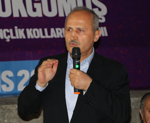 Trabzonlu Bakan Turhan, Trabzonlu Hemşehrisi İmamoğlu'na Rize'de Yüklendi : ‘İstanbul'u Alırlarsa Sokakları HDP’lilere Verecekmiş"