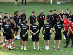 A Milliler Özbekistan Hazırlık Maçına 7 Eksikle Çıkacak