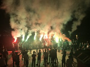 Bursasporlu Taraftarlardan Buruk Kutlama