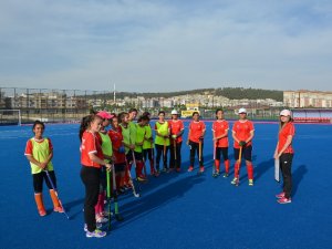 Hokeyin Sultanları, Avrupa Şampiyonası İçin Yola Çıkıyor 