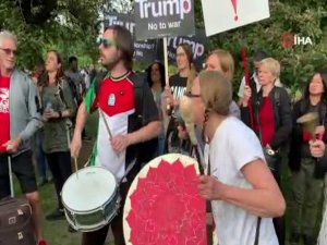 Londra’da Trump’a Tencere Tavalı Protesto