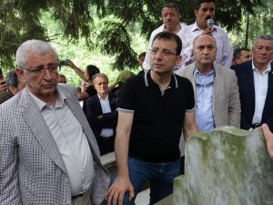 İmamoğlu Baba Ocağı Akçaabat’ta Mezarlık Ziyaretinde Bulundu