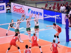 Filenin Sultanları, Bulgaristan’ı 3-0 Mağlup Etti