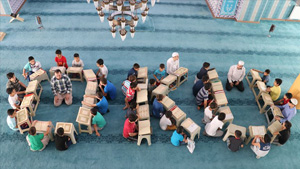 Çocuklar camilerde Kur'an ahlakıyla buluşacak