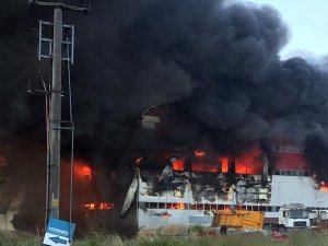 Fabrika Yangınında Ölü Sayısı 5’e Yükseldi