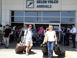 Antalya, Bayramda 400 Bin Turist Ağırladı