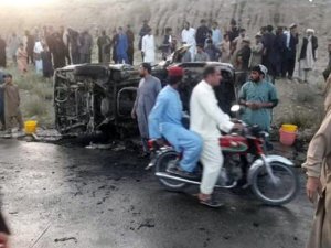 Pakistan’da Bomba Yüklü Araçla Saldırı: 5 Ölü, 14 Yaralı