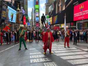 New York’un Kalbinde Mehter Sesleri