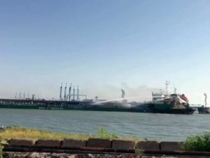 Rusya’da Tanker Yangınında 3 Kişi Öldü