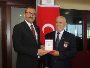 Kıbrıs Gazilerine ‘Milli Mücadele Madalyaları’ Verildi