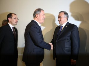 Milli Savunma Bakanı Akar, Mhp Grup Başkanvekili Akçay İle Görüştü