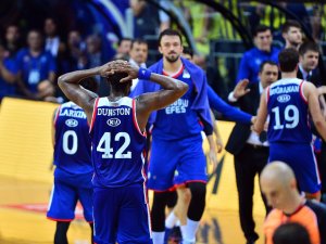 Basketbol Süper Ligi’nde Şampiyon Son Maça Kaldı