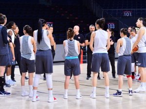 A Milli Kadın Basketbol Takımı Hazırlıklarına Devam Etti