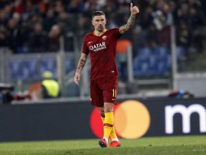 Kolarov Son Detayları Görüşmek İçin İstanbul’a Geldi