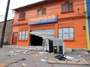 Honduras’ta Kaos Büyüyor