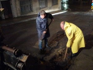 Ortahisar Belediyesi Gece Boyunca Yağmur Sularıyla Mücadele Etti