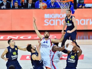 Fenerbahçe Beko Taraftarı Sinan Erdem’de Yerini Alacak