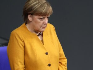 Merkel Aradığı Desteği Bulamadı