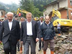 Trabzon’un Araklı İlçesi Çamlıktepe Mahallesinde 7 Kişinin Öldüğü, 3 Kişinin Kaybolduğu Sel Yörede Yaşanan İlk Sel Değil