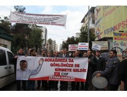 Başkan Adayı O Sokağa Davul Zurnayla Girdi