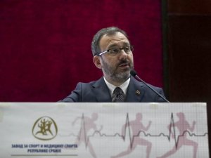 Bakan Kasapoğlu’ndan, Filenin Efeleri’ne Tebrik Telefonu
