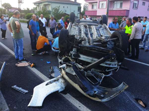 Samsun'da Rize Plakalı Otomobil Takla Attı: 5 Yaralı