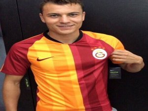 Yusuf Erdoğan’dan Galatasaray Formalı Paylaşım