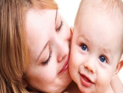 Bakanlıktan 'Hoşgeldin bebek' hediyesi