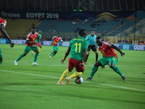 Kamerun Galibiyetle Başladı