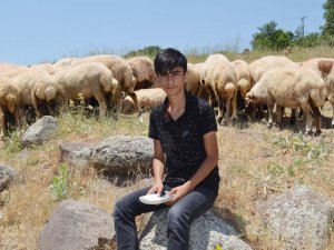 Zorlu Yaşam Koşulları, Lgs Başarısına Engel Olmadı