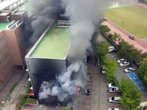 Güney Kore’de İlkokulda Yangın: 2 Yaralı