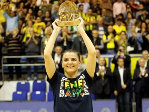 Fenerbahçe’den Birsel Vardarlı Demirmen’e Teşekkür