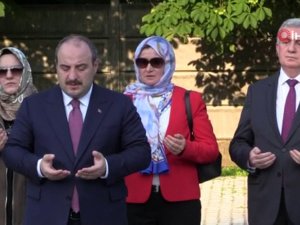 Bakan Varank: "Türkiye Cumhuriyeti Hedeflerine Kararlı Adımlarla Yürümektedir"