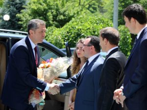 Bakan Selçuk’tan Erzincan Valiliği’ne Ziyaret