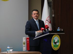 Bakan Pakdemirli: "Üreticinin Mağduriyeti Giderilecek"