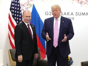 Putin Ve Trump Bir Araya Geldi