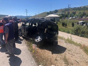 Erzincan’da Feci Kaza: 3 Ölü, 6 Yaralı