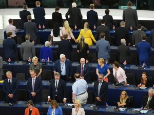 Brexit Yanlısı İngilizler Ab’ye Sırt Çevirdi