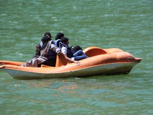 Uzungöl’de Suudi Turistlerin Açığını Onlar Kapattı