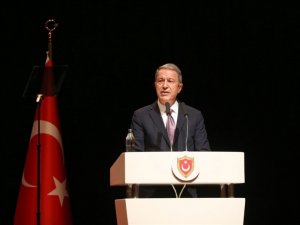 Bakan Akar, Milli Savunma Üniversitesi Mezuniyet Törenine Katıldı