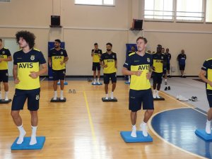 Fenerbahçe Salonda Çalıştı